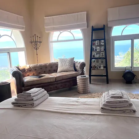 Casa Siempre Sayalonga