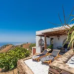 Casa Siempre Bed & Breakfast 4*
