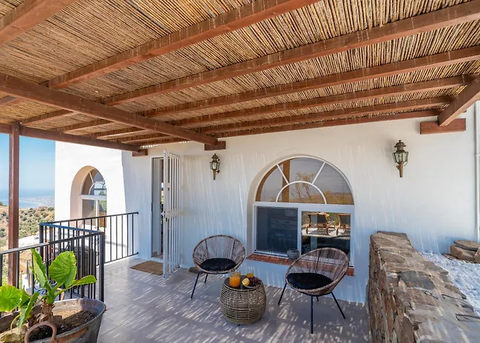 Bed and Breakfast Casa Siempre Sayalonga